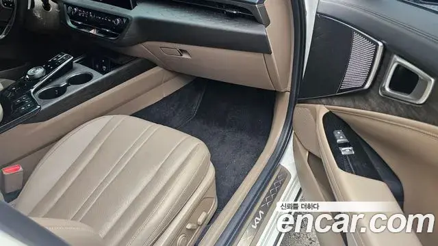 Kia K8 2024 — Photo 11/20