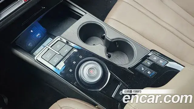 Kia K8 2024 — Photo 16/20