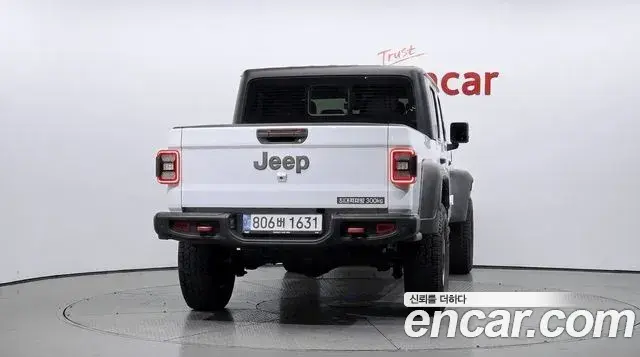 Jeep Gladiator 2023 — Photo 3/20