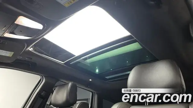 Jeep Grand Cherokee 2018 — Photo 15/20