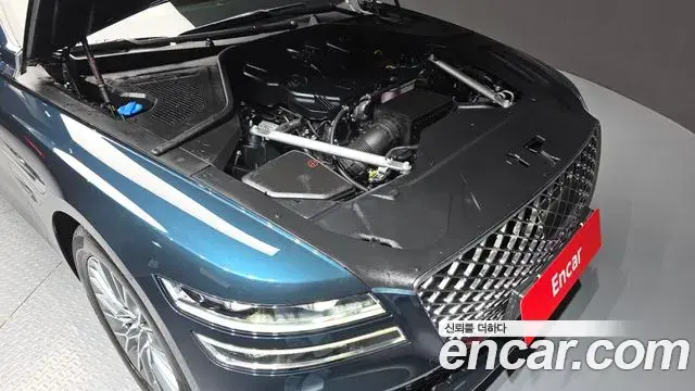Genesis Electrified G80 2023 — Photo 6/20