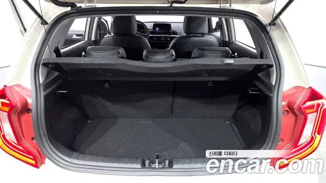 Kia All New Morning 2023 — Photo 18/20