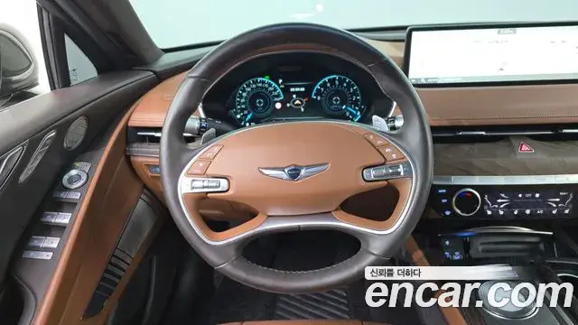 Genesis Electrified G80 2022 — Photo 13/20