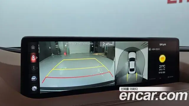 Genesis Electrified G80 2022 — Photo 14/20