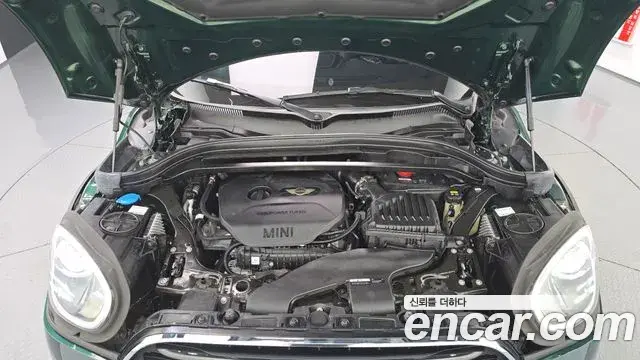 Mini Cooper Countryman 2019 — Photo 6/20