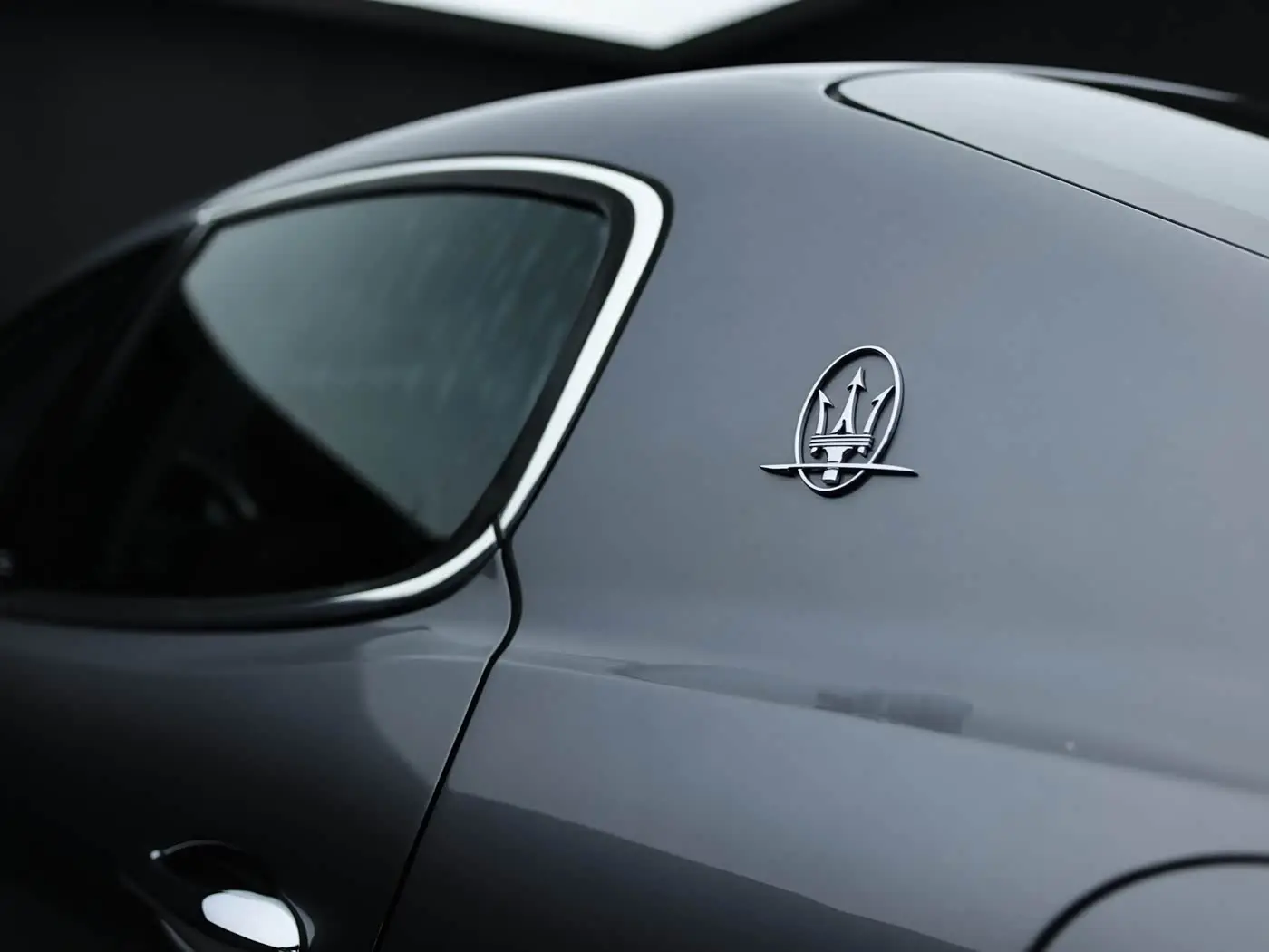 Maserati Quattroporte 2010 — Photo 6/20