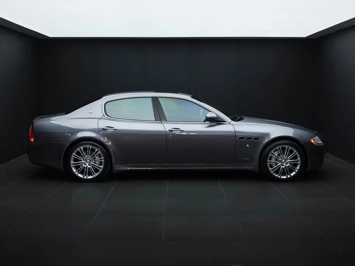 Maserati Quattroporte 2010 — Photo 3/20