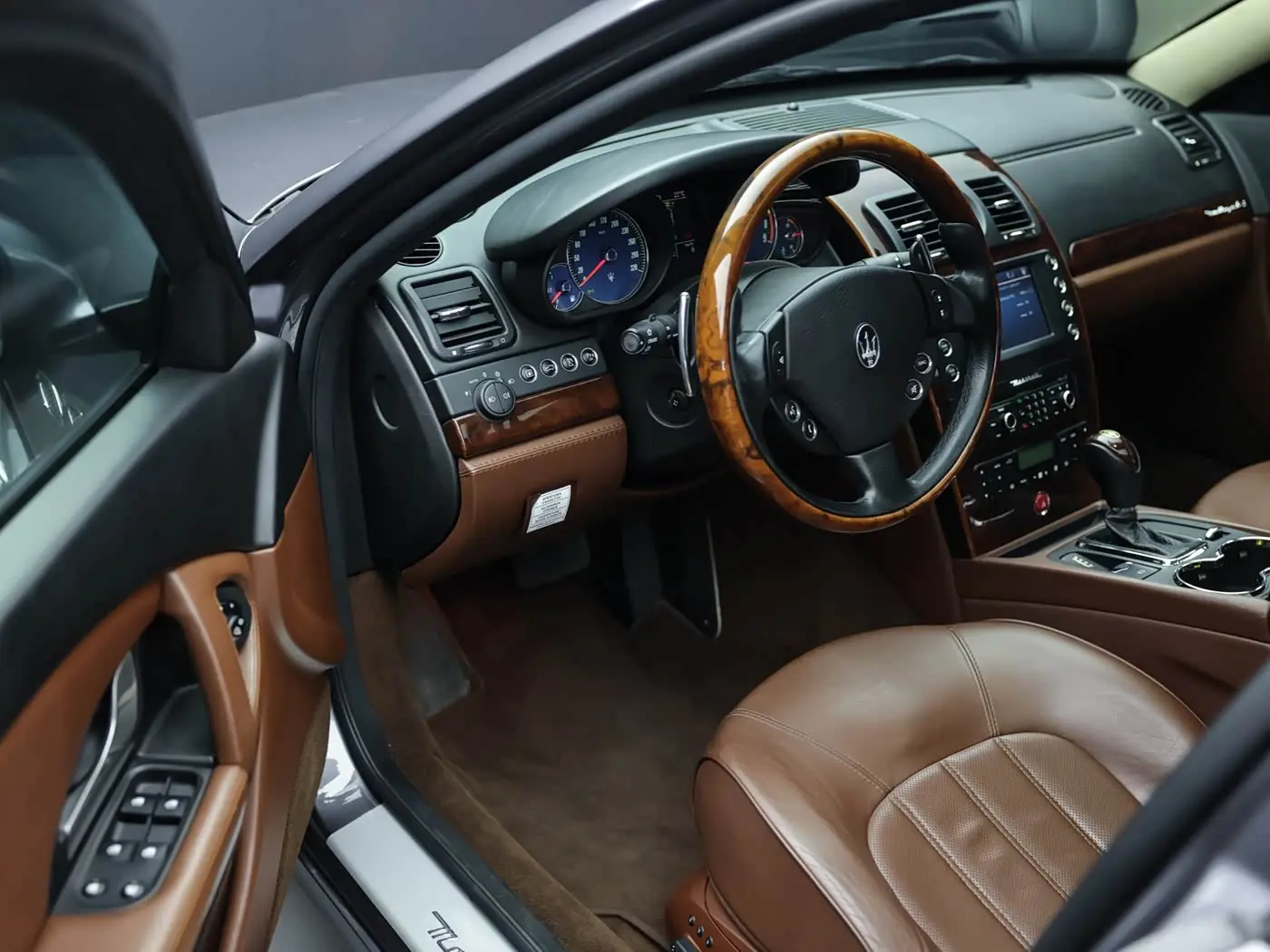 Maserati Quattroporte 2010 — Photo 8/20