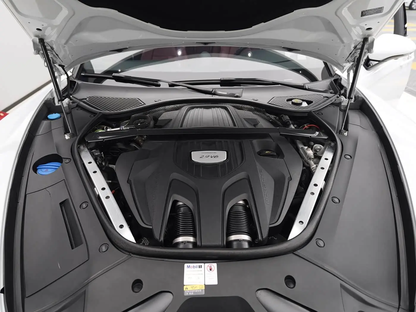 Porsche Panamera 2022 — Photo 9/16