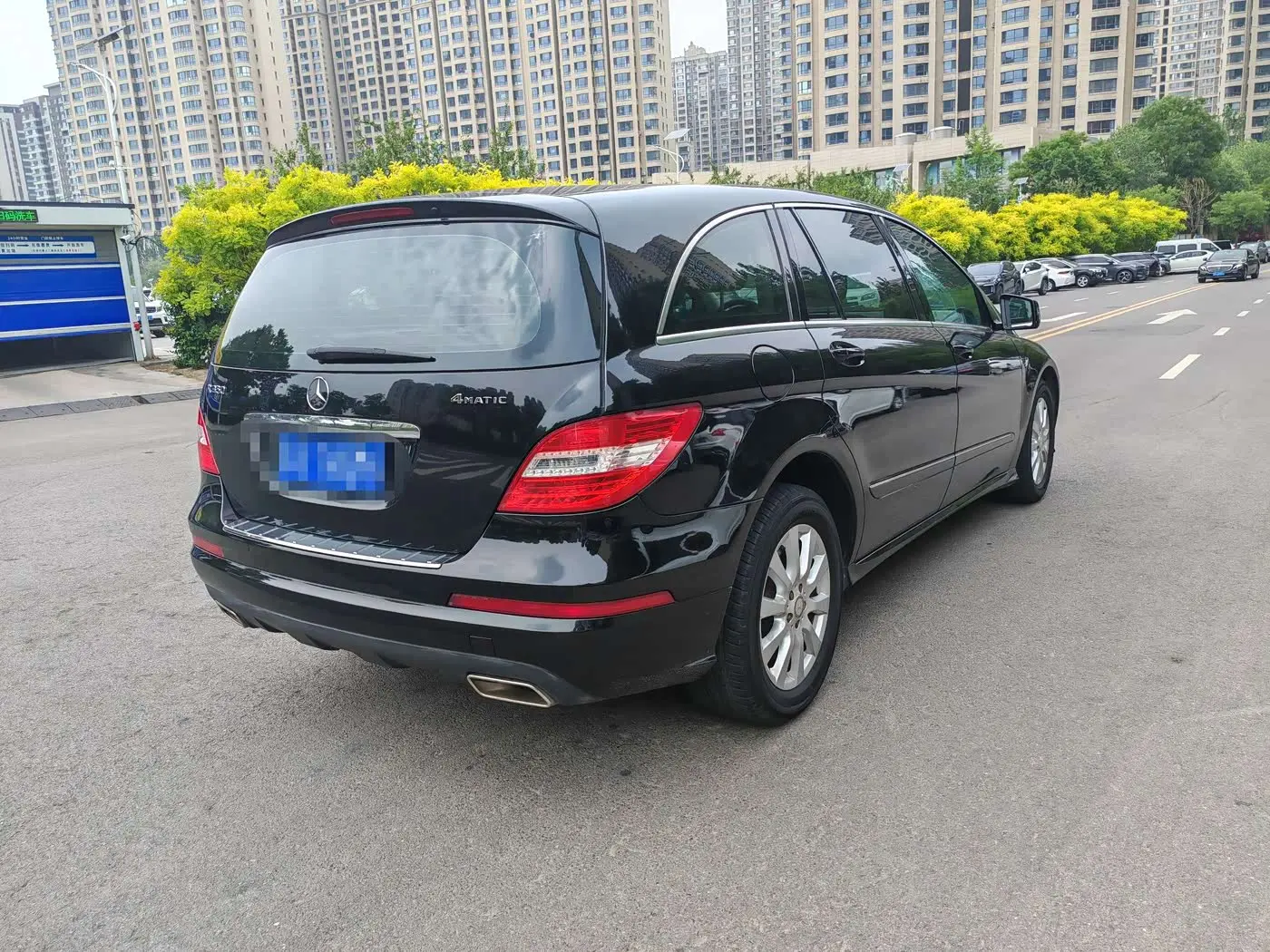 Mercedes-Benz R-Class 2012 — Photo 4/20