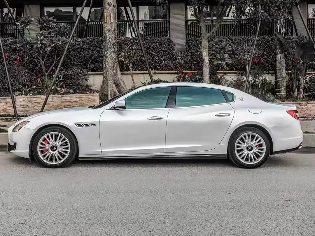 Maserati Quattroporte 2014 — Фото 4/9