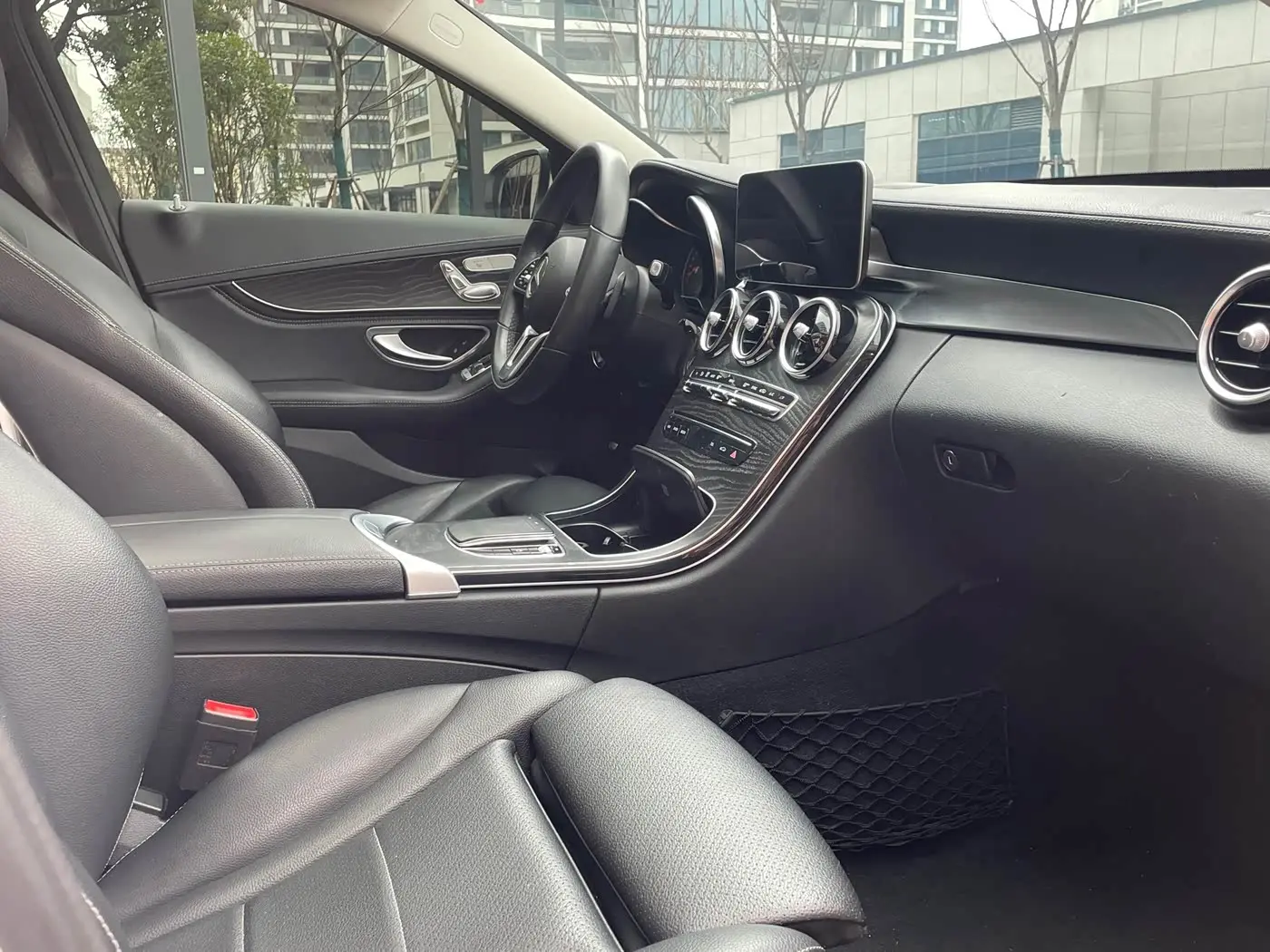 Mercedes-Benz C-Class 2019 — Фото 14/20