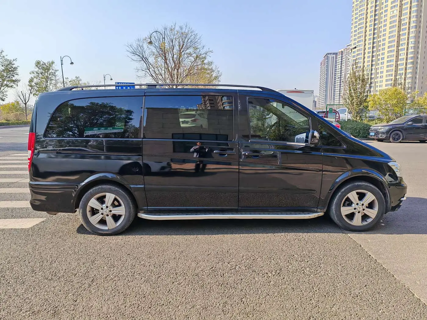 Mercedes-Benz Viano 2013 — Photo 7/20