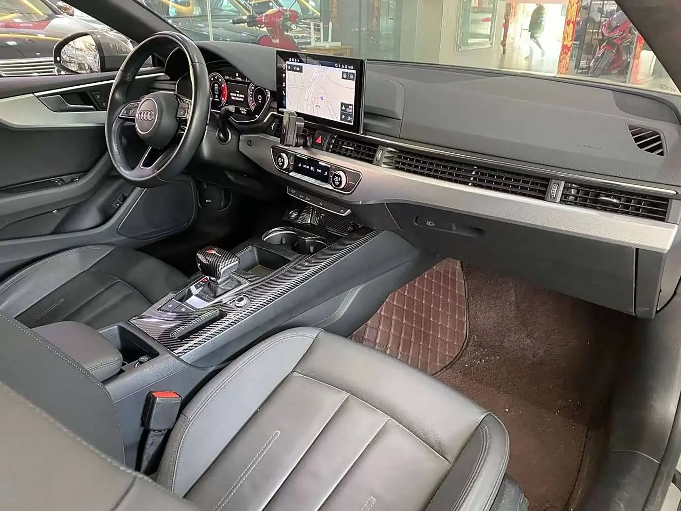 Audi A5 2021 — Photo 8/9