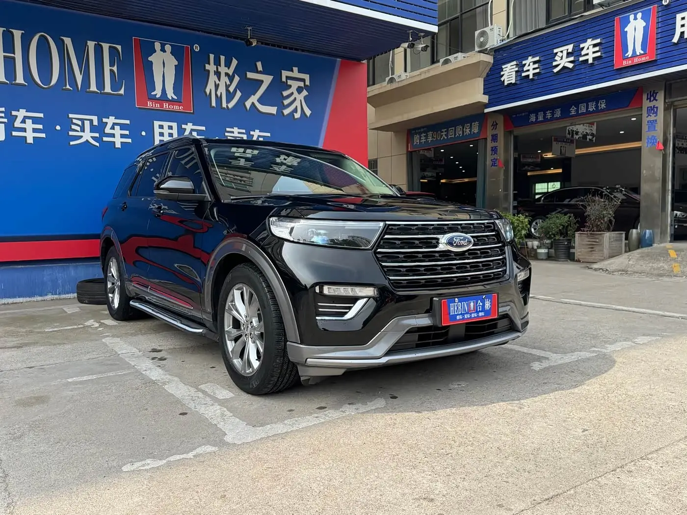 Ford Explorer 2020 — Фото 3/20