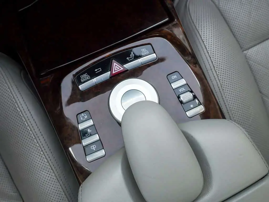 Mercedes-Benz S-Class 2011 — Фото 20/20