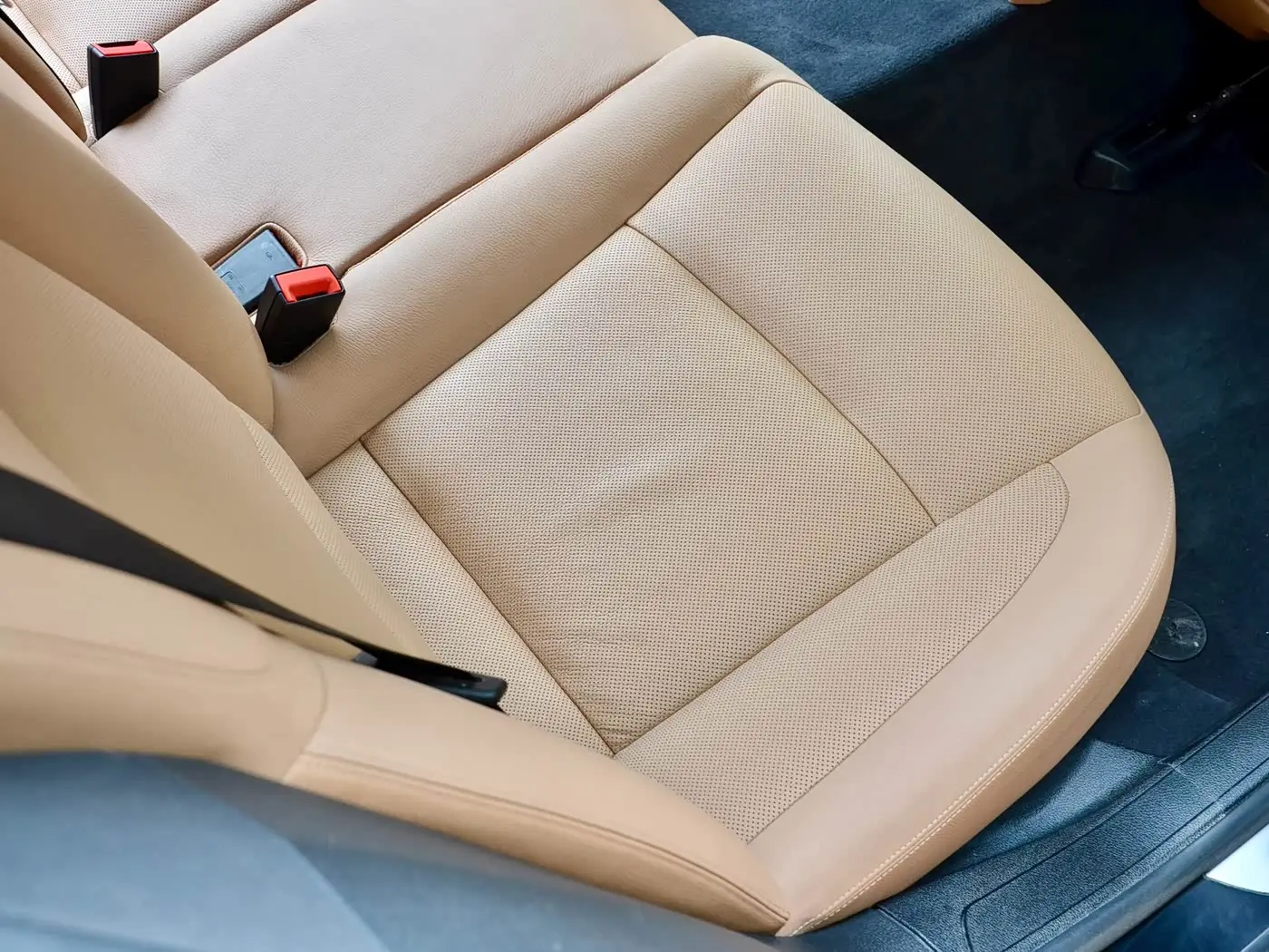 BMW 7 Series 2015 — Фото 17/20