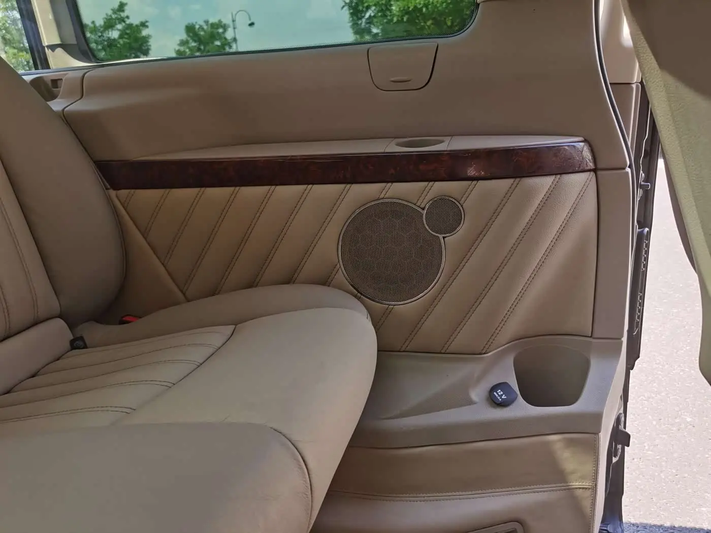 Mercedes-Benz Viano 2014 — Photo 13/20