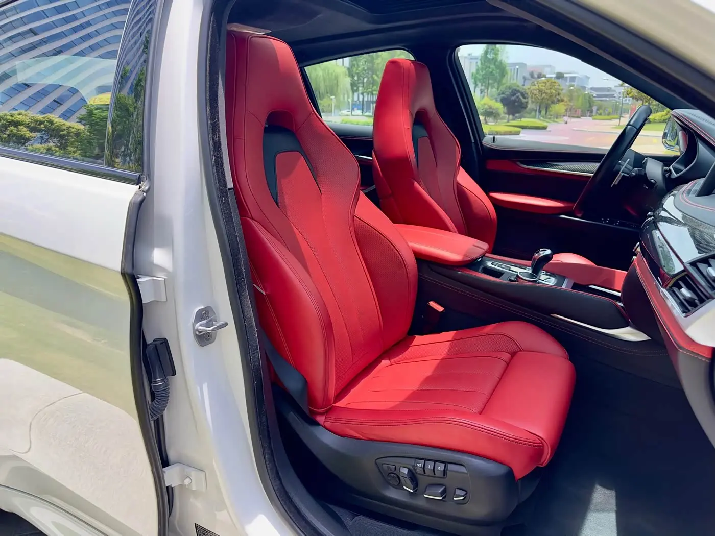 BMW X6 M 2017 — Photo 13/20
