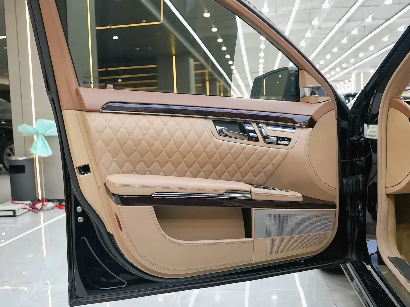 Mercedes-Benz S-Class AMG 2012 — Фото 12/20