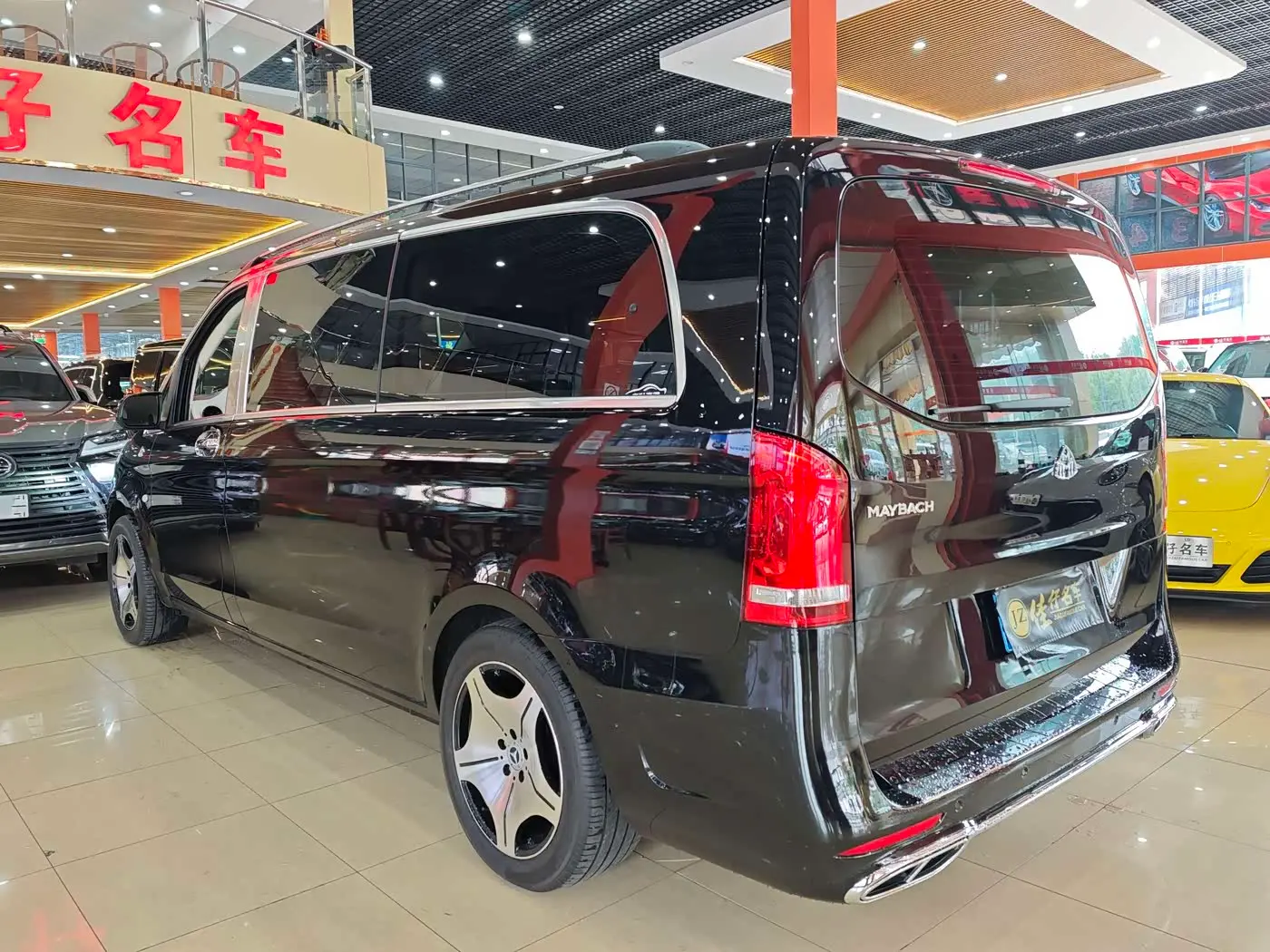 Mercedes-Benz Vito 2021 — Photo 6/14