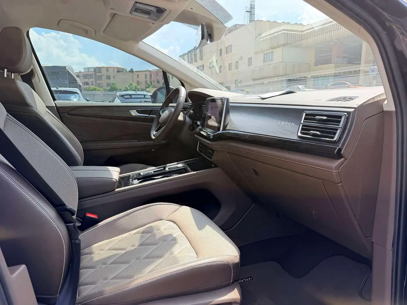 Volkswagen Viloran 2023 — Şəkil 17/20