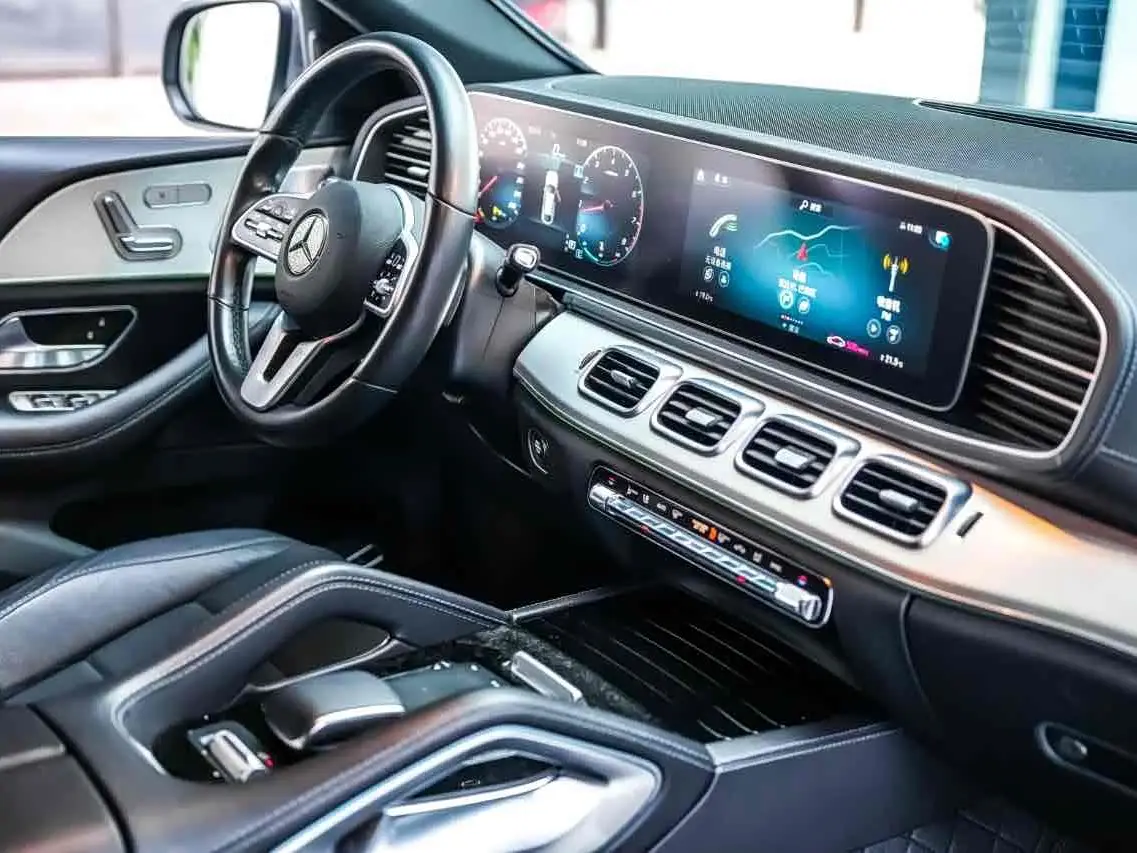 Mercedes-Benz GLE Coupe 2021 — Фото 9/12