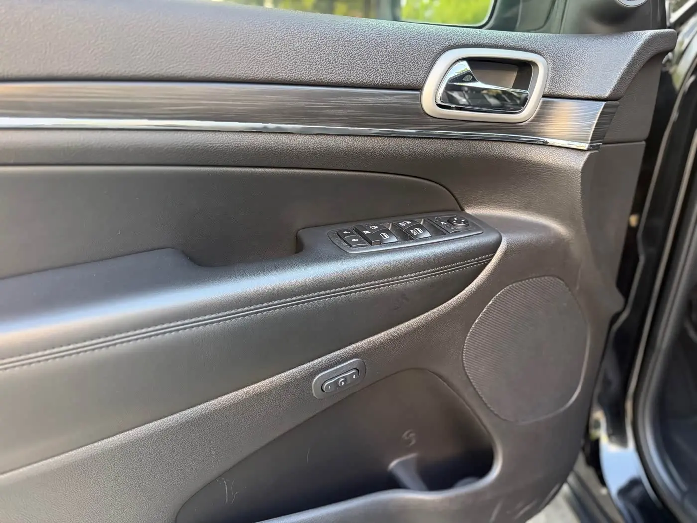 Jeep Grand Cherokee 2020 — Фото 9/20