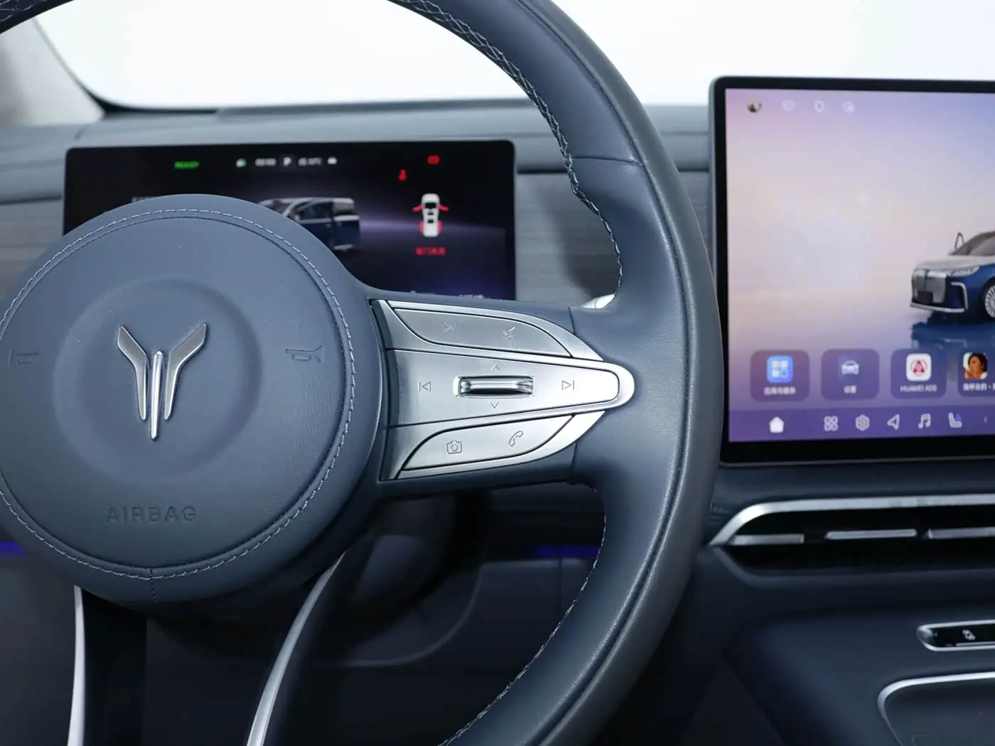 Voyah Auto Voyah Dreamer 2025 — Photo 10/20