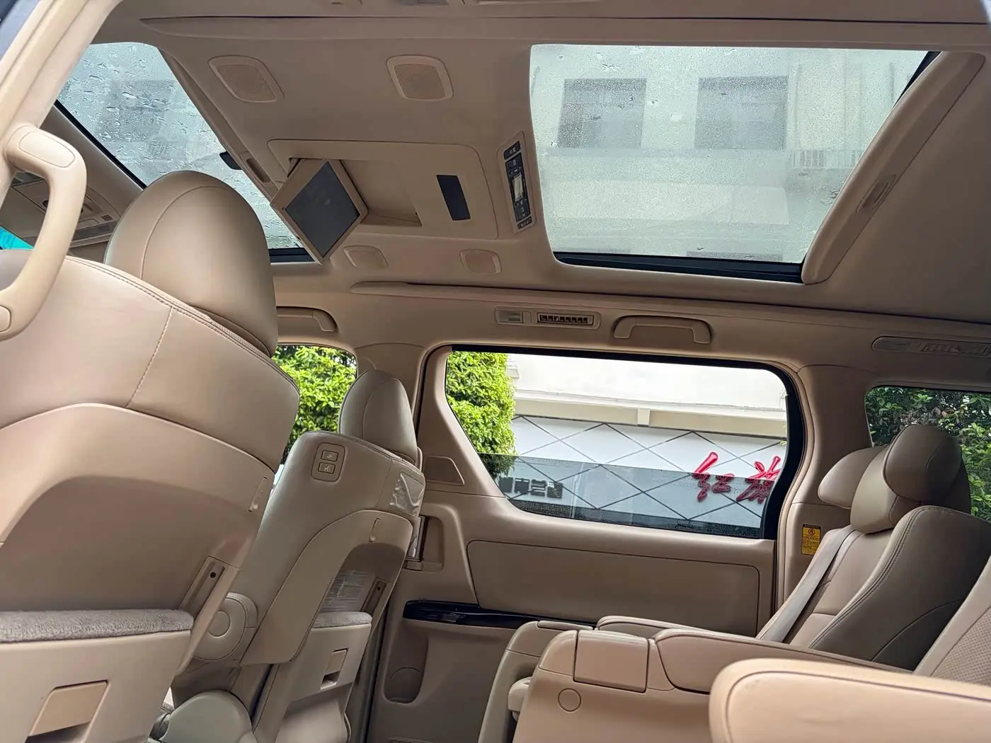 Toyota Alphard 2013 — Şəkil 12/19
