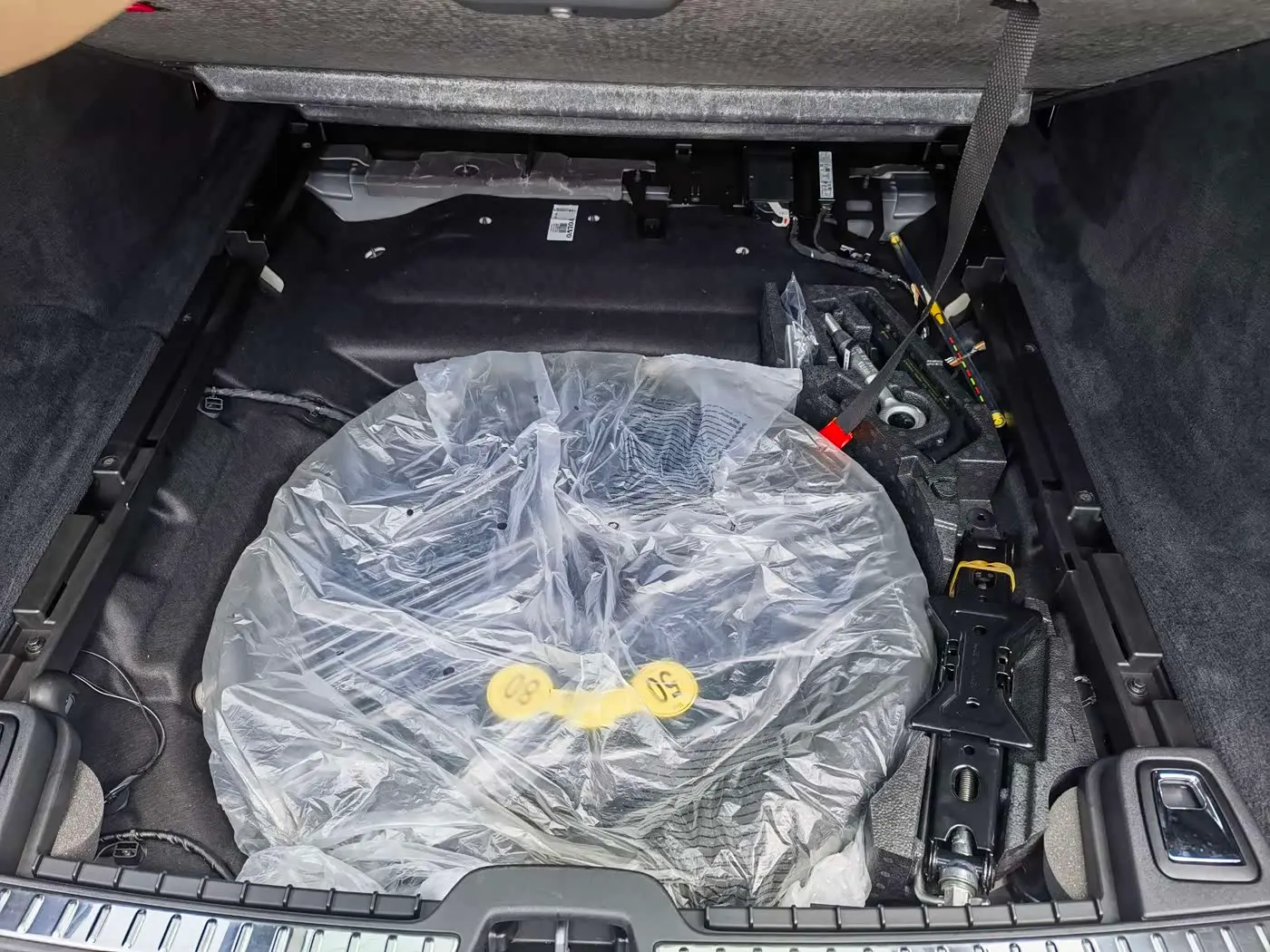 Volvo V90 2023 — Photo 7/16