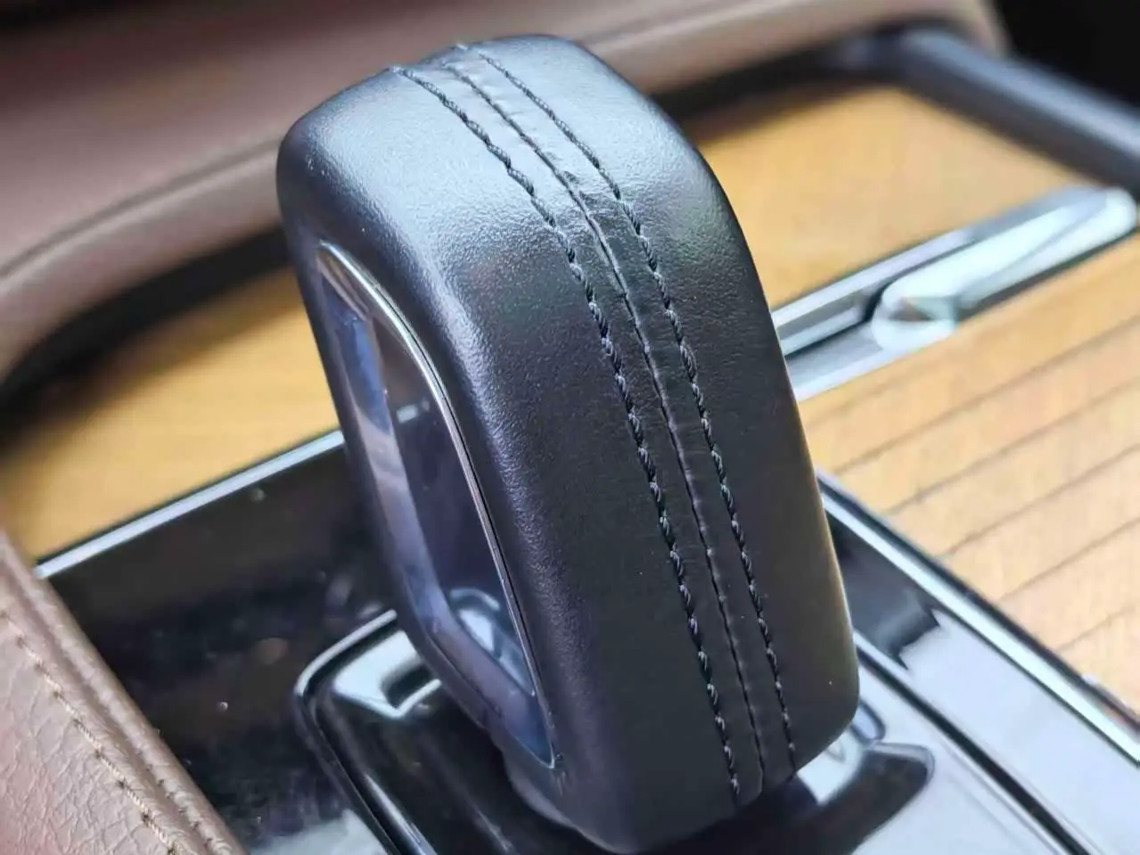 Volvo XC90 2020 — Photo 5/20