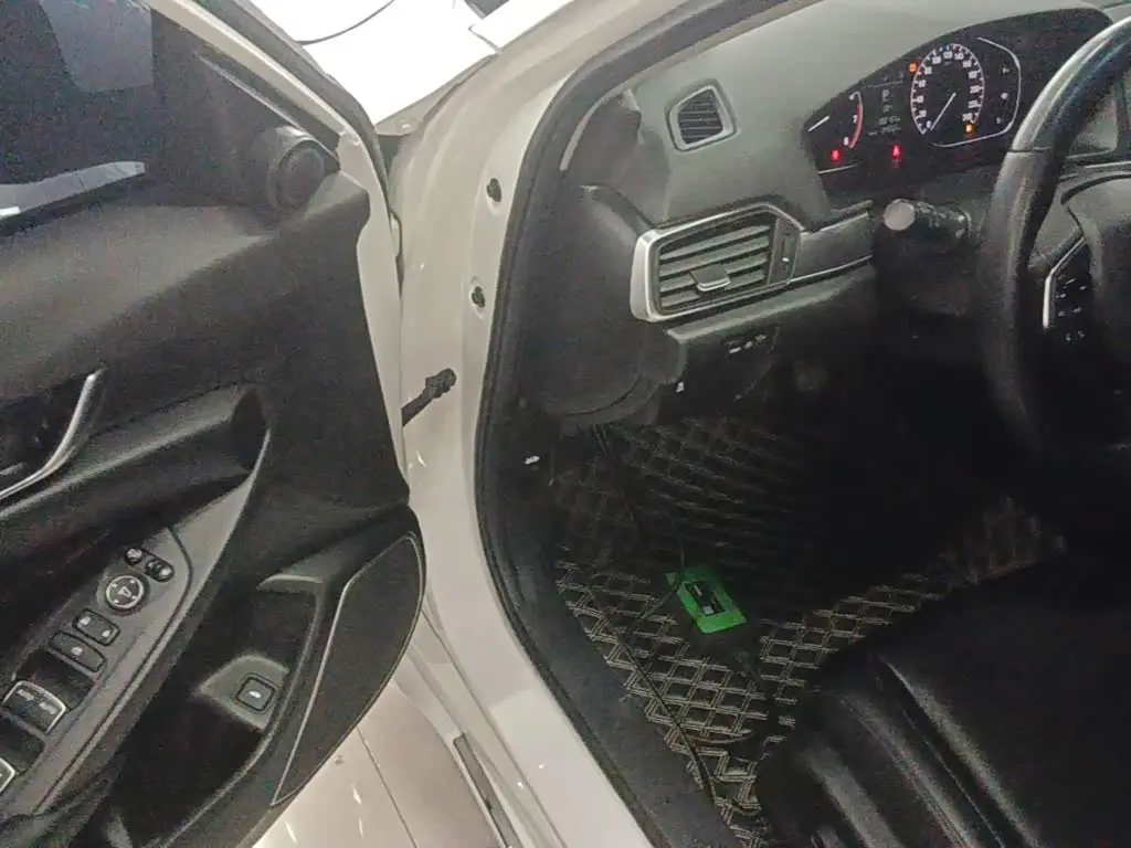 Honda Accord 2019 — Photo 12/20