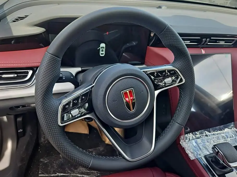 Hongqi H5 PHEV 2026 — Photo 15/16