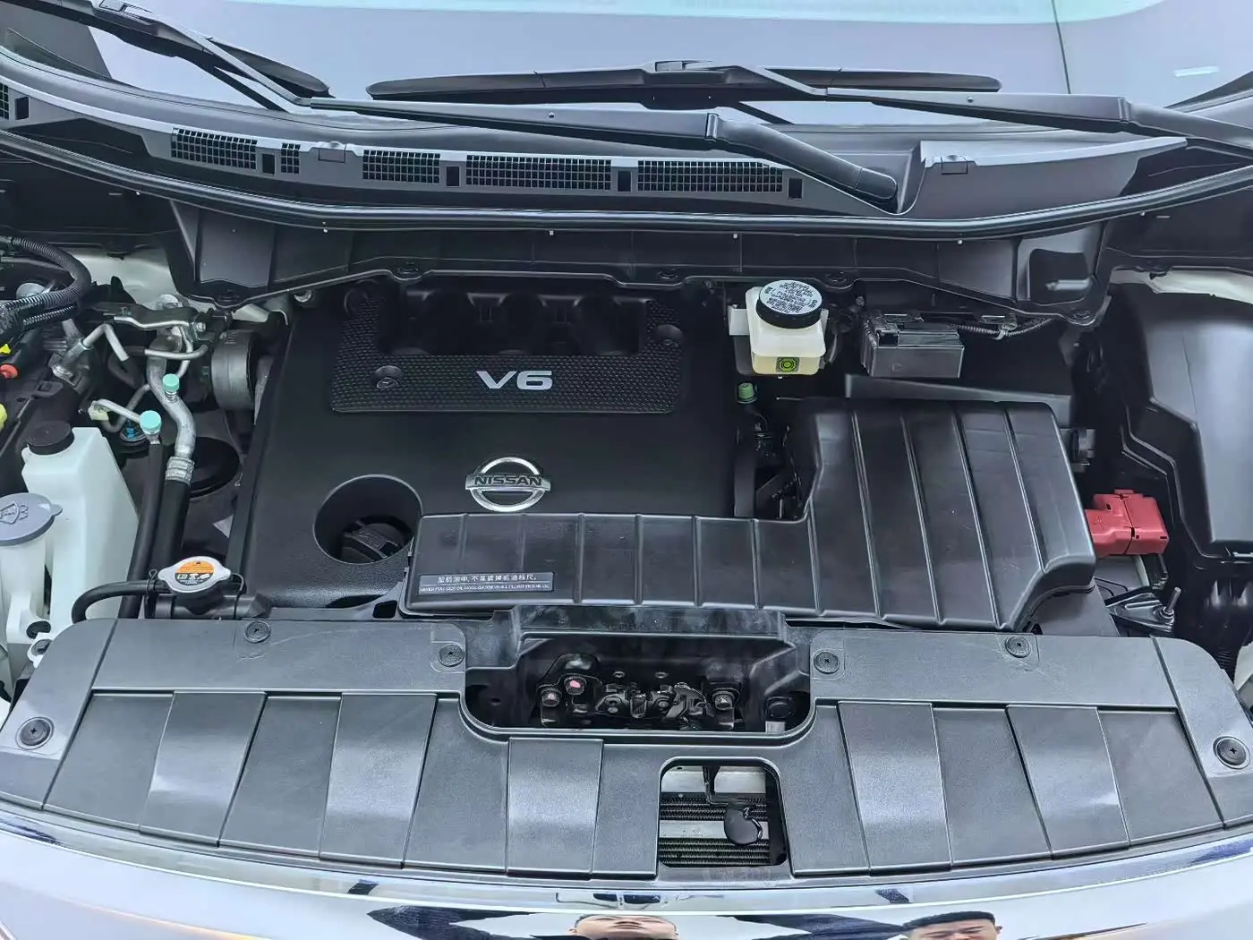 Nissan Quest 2017 — Photo 9/9