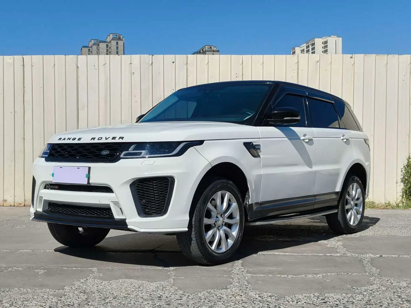 Land Rover Range Rover Sport 2014 — Photo 1/20