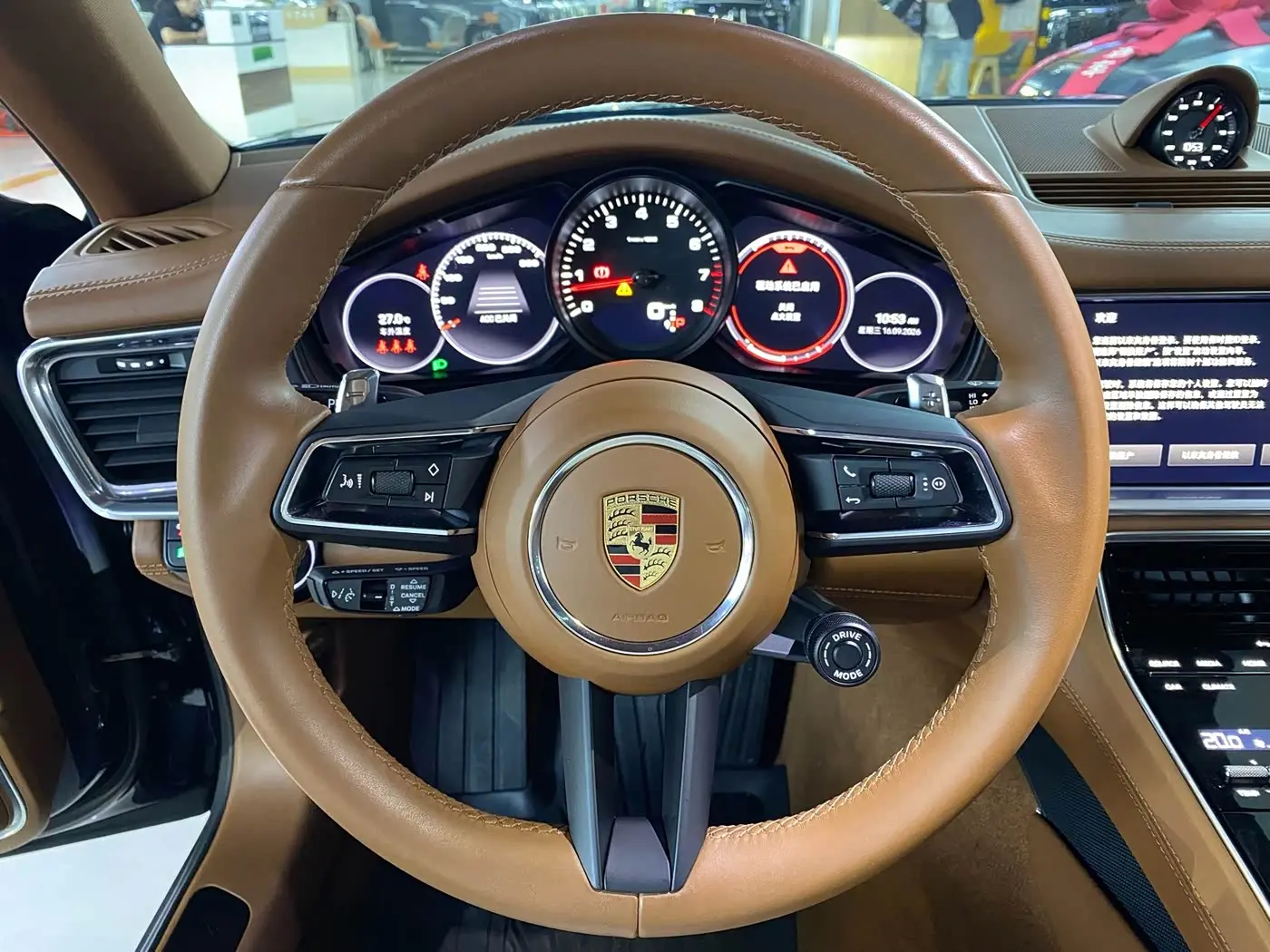 Porsche Panamera 2023 — Photo 8/17
