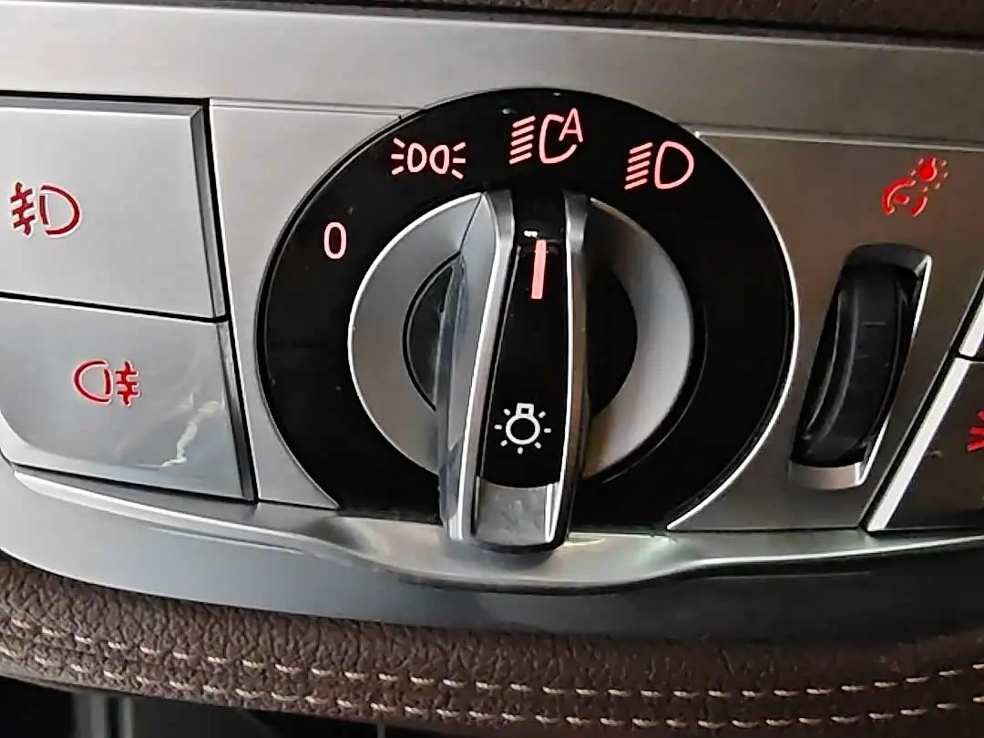 BMW 7 Series 2017 — Photo 14/20