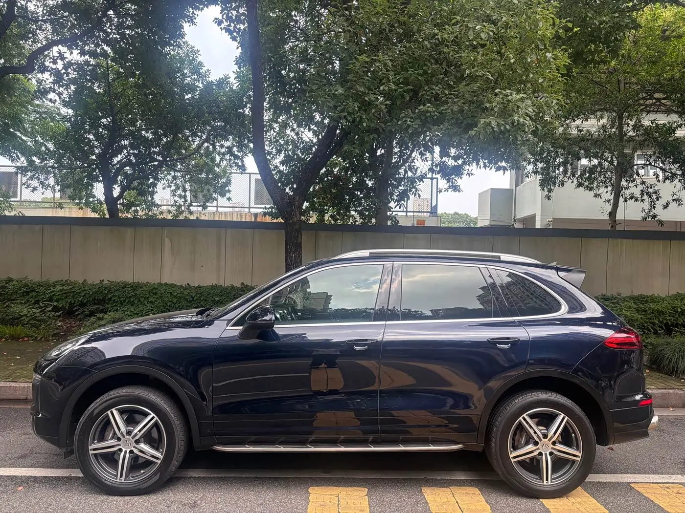 Porsche Cayenne 2016 — Photo 9/16