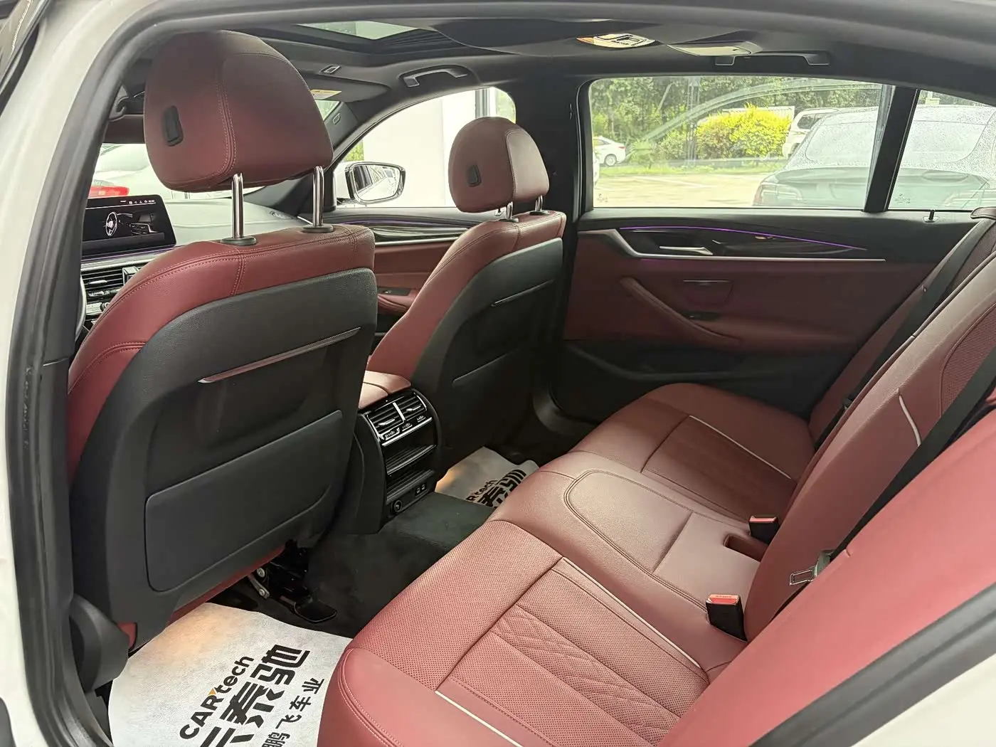 BMW 5 Series 2022 — Photo 9/12