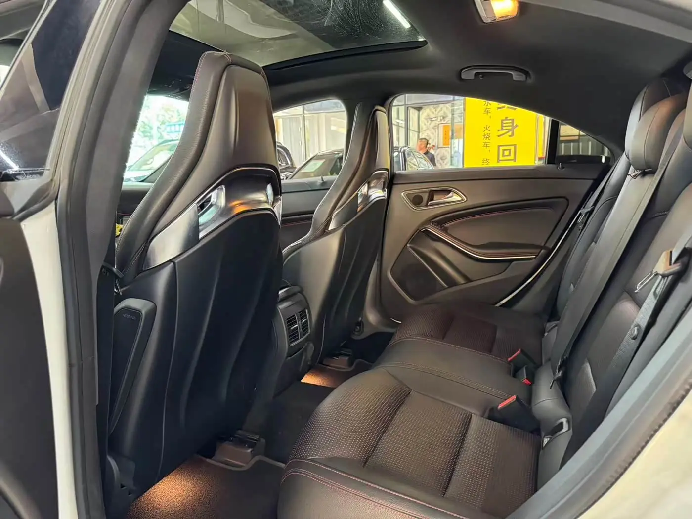 Mercedes-Benz CLA AMG 2019 — Photo 8/9