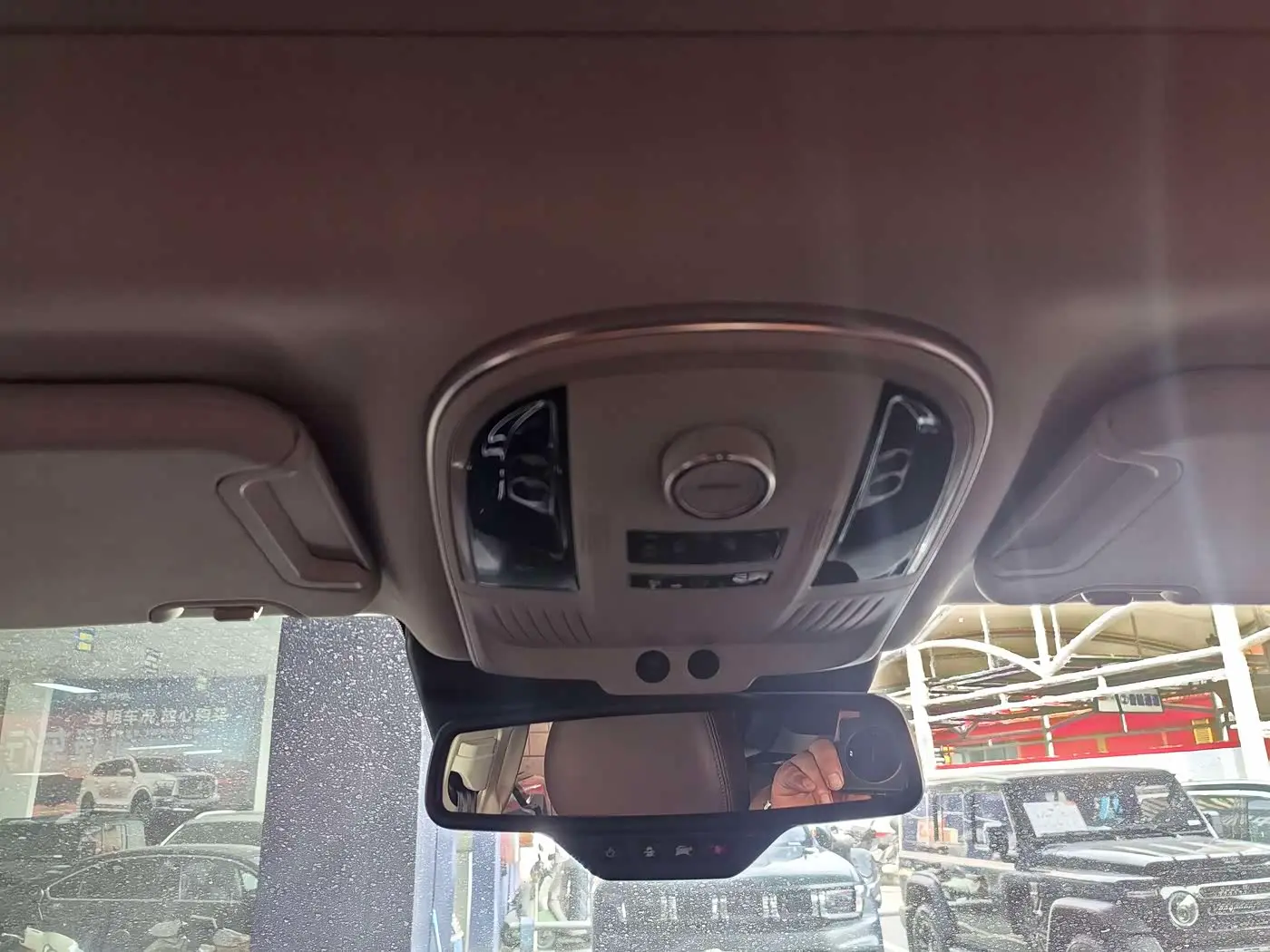 Haval H9 2022 — Фото 13/20