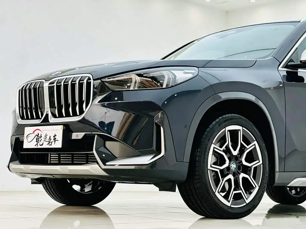 BMW X1 2024 — Фото 8/20