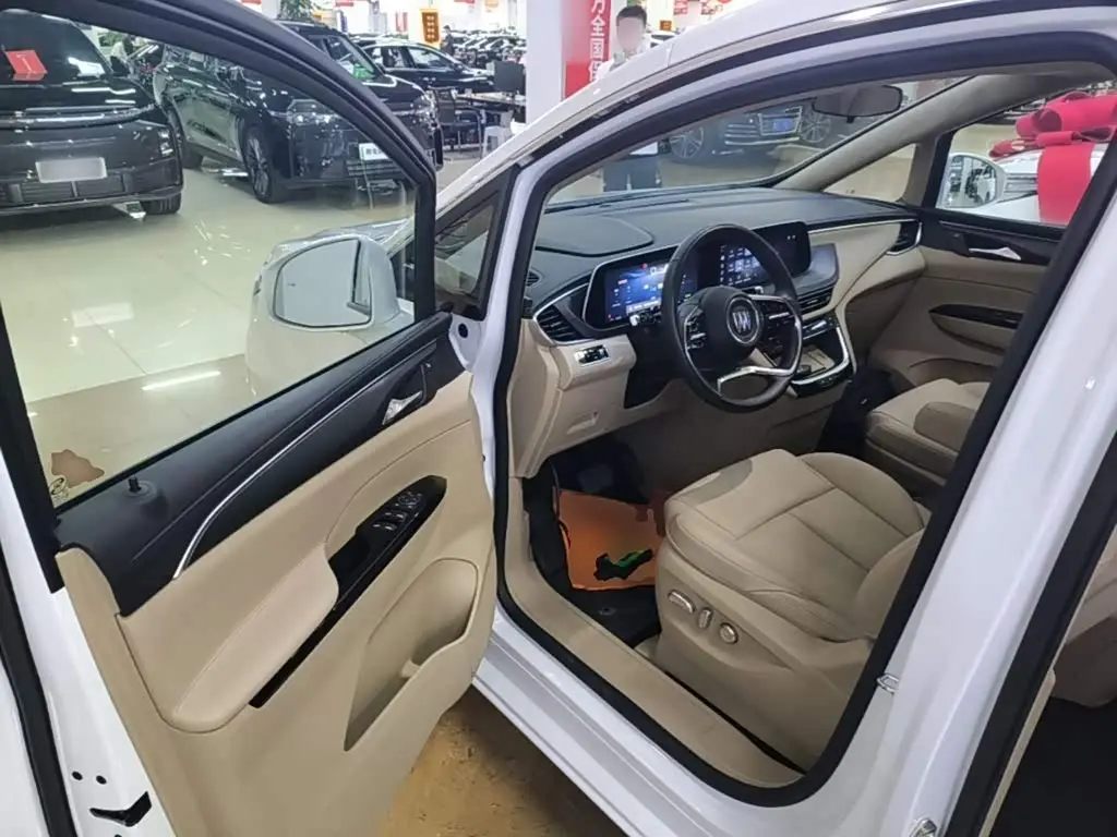 Buick GL8 New Energy 2025 — ფოტო 16/20