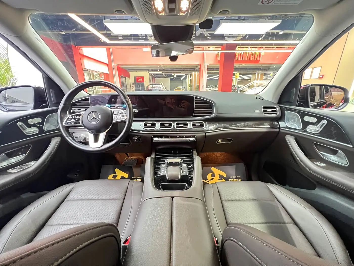 Mercedes-Benz GLE 2023 — Фото 12/17