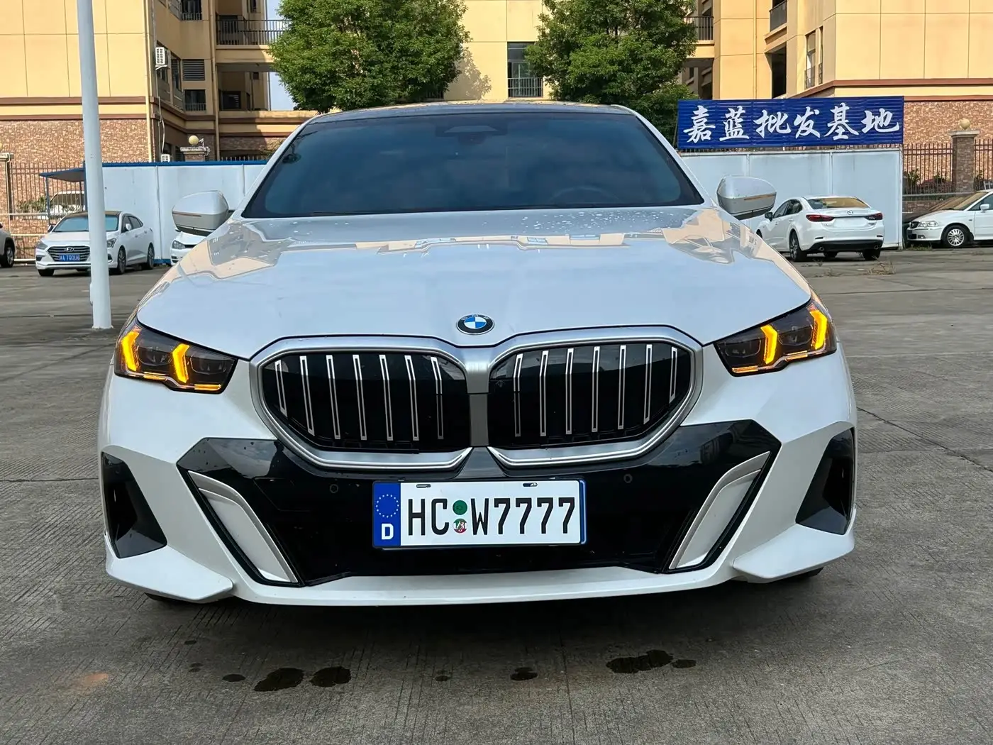 BMW 5 Series, 2025