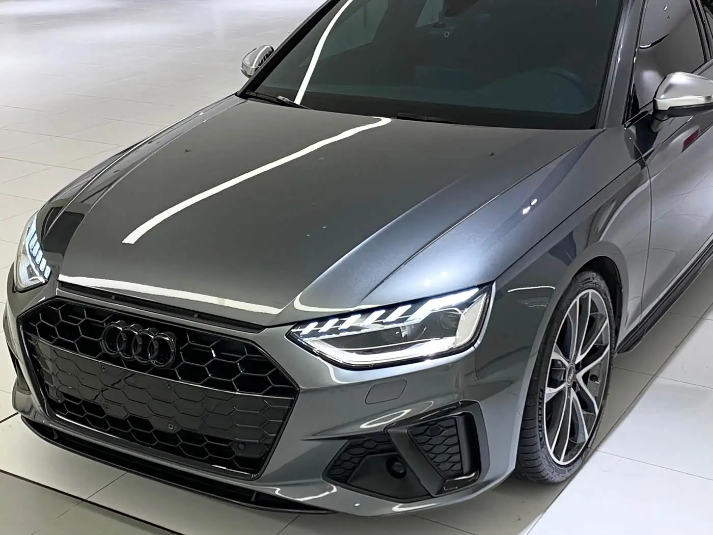 Audi S4 2022 — Photo 7/19