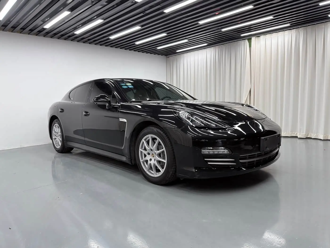 Porsche Panamera 2013 — Photo 3/20
