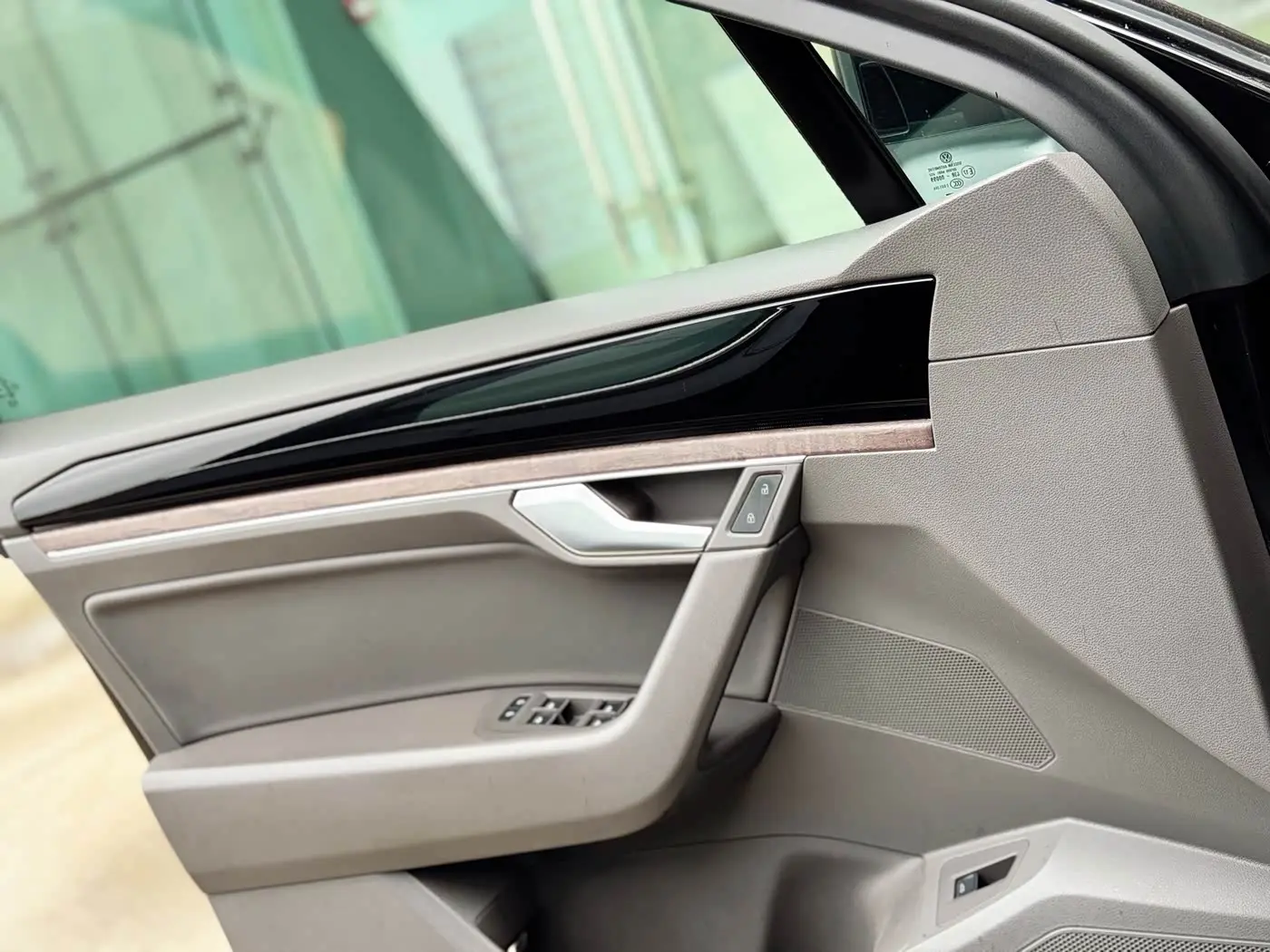 Volkswagen Touareg 2024 — Şəkil 16/19