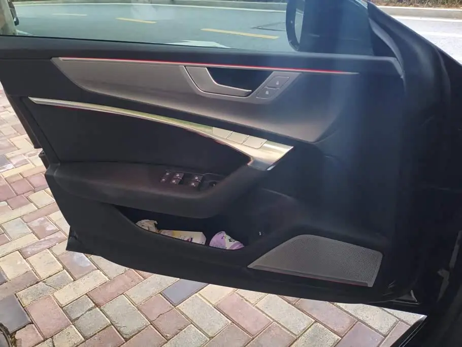 Audi A7 2024 — Photo 7/16